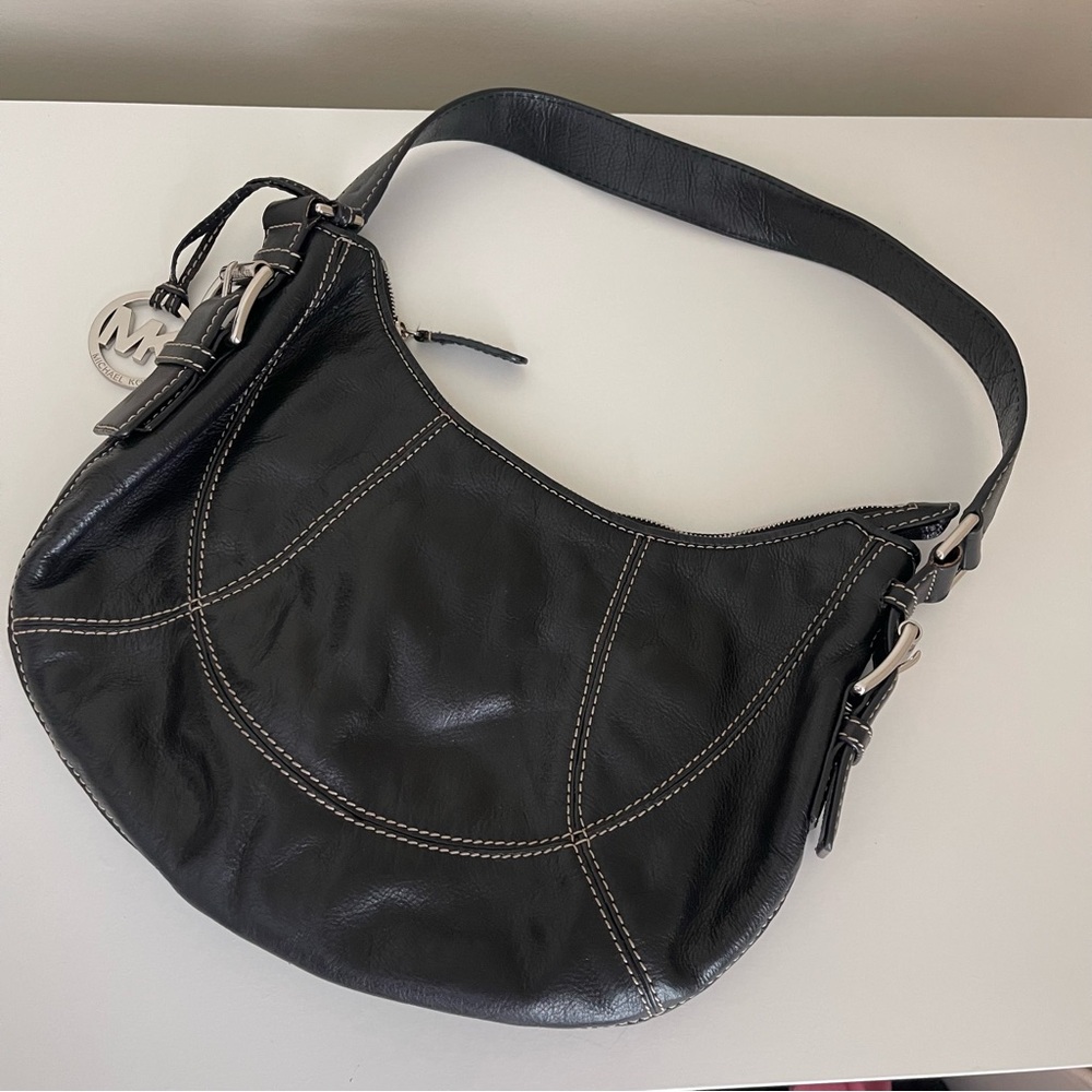 Vintage Michael Kors Purse Bag Black Smooth Leather Hobo  White Stitching‎ Y2K